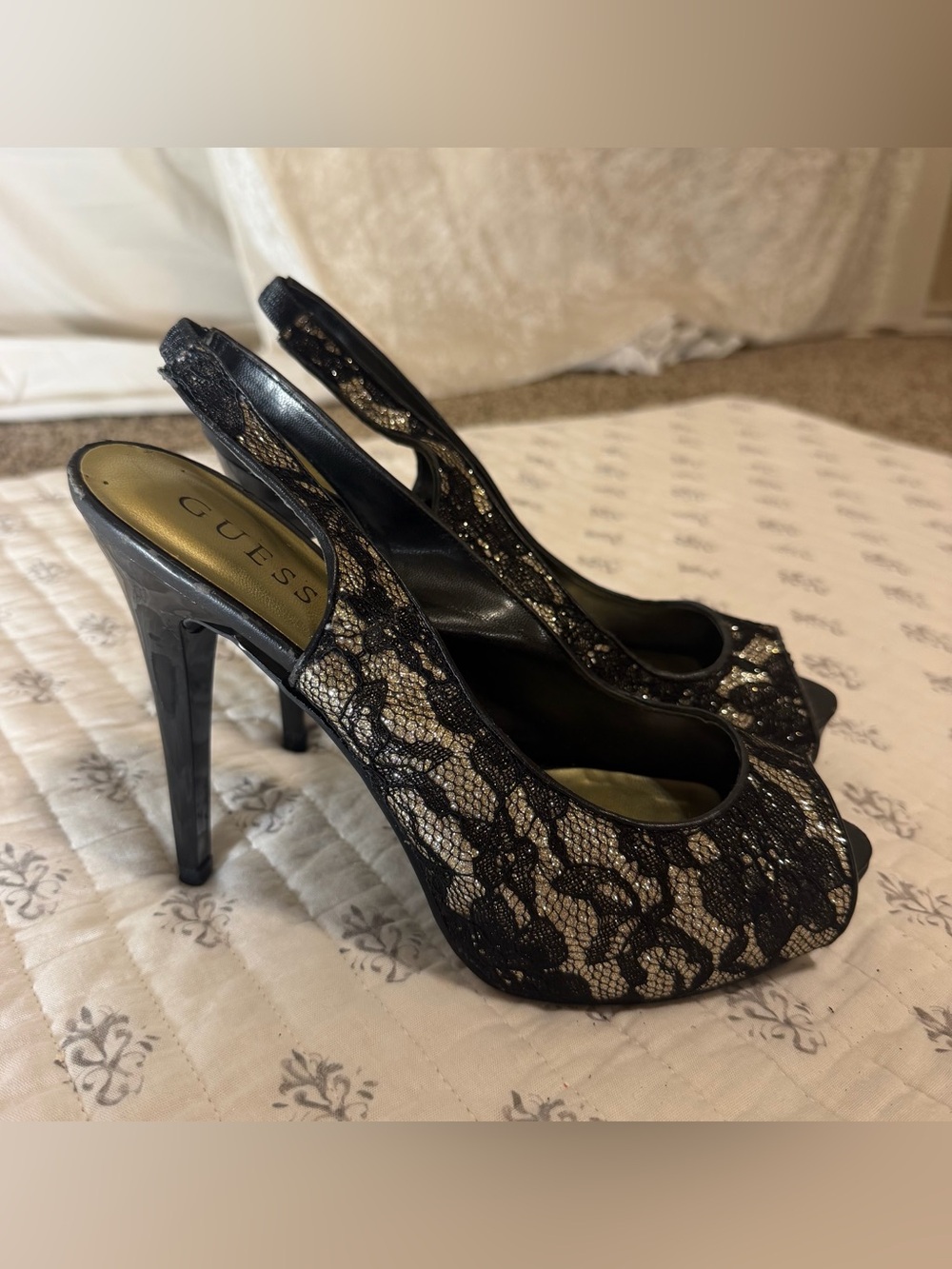 GUESS Black & Gold Lace Peep Toe Slingback Heels Size 8.5
